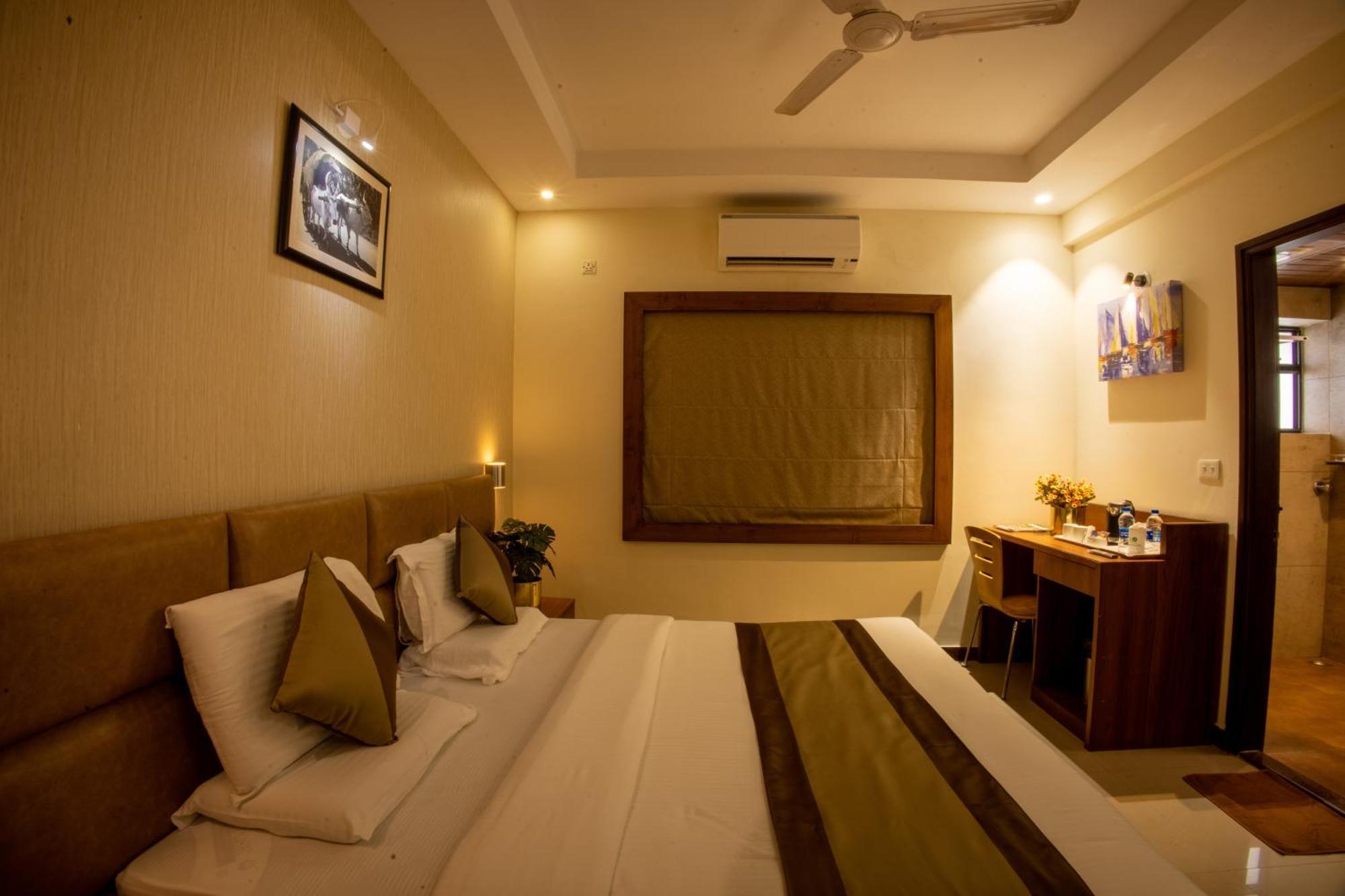 Metro Plaza Hotel Mangalore Exterior foto