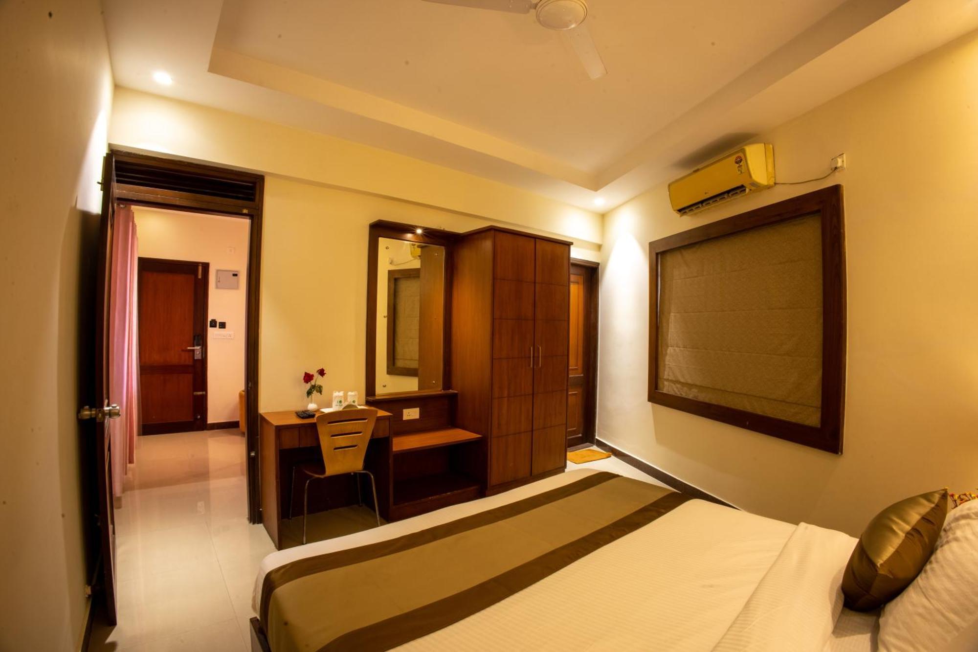 Metro Plaza Hotel Mangalore Exterior foto