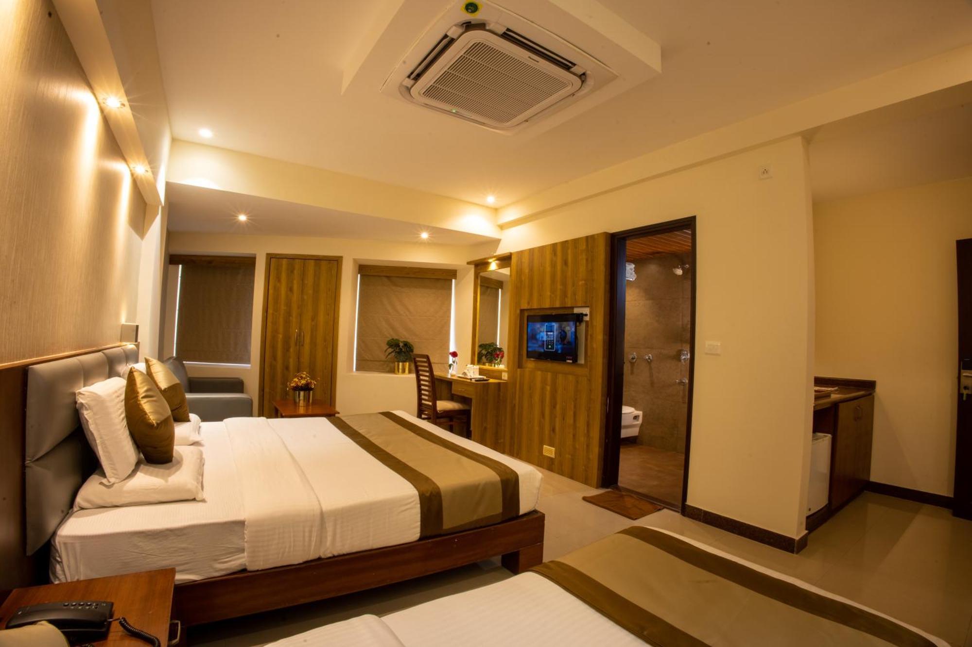 Metro Plaza Hotel Mangalore Exterior foto